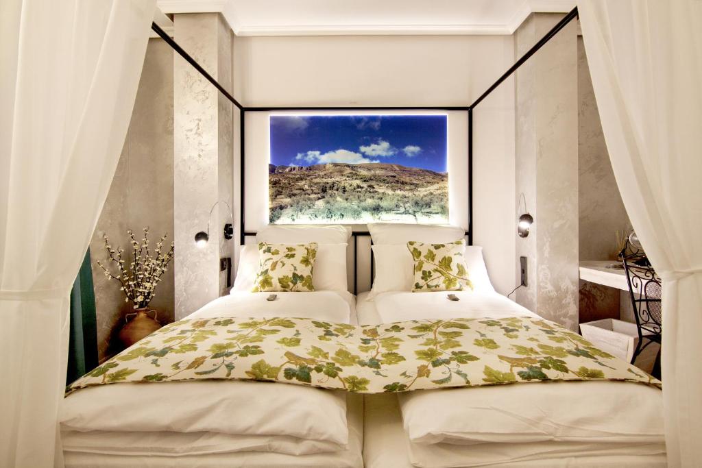 Boutique Hotel Sierra de Alicante - Suite With Balcony-Sierra De Carrasqueta