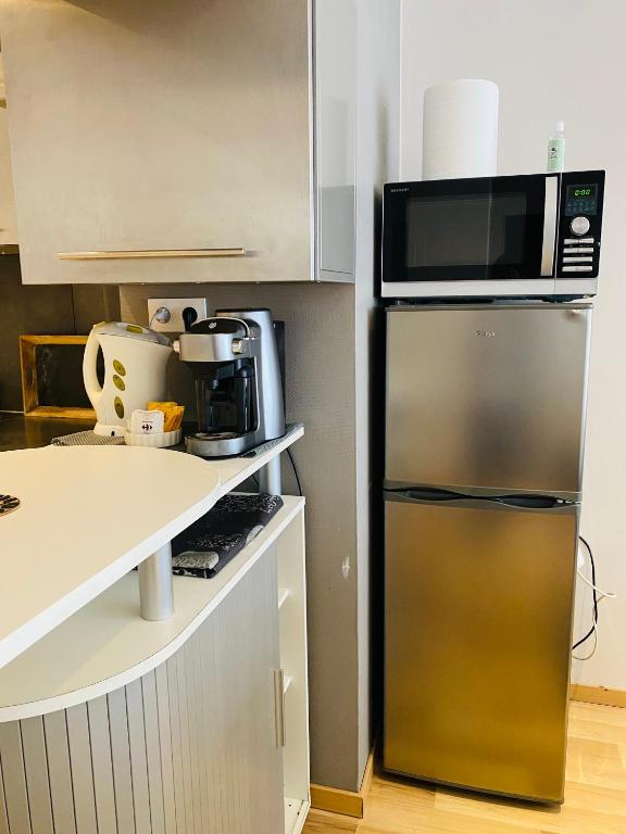 Fotografia z galérie ubytovania Magnifique appartement 60m2 ,3 pièces , équipée,très lumineux, 2 minutes à pied de la plage v destinácii Nice