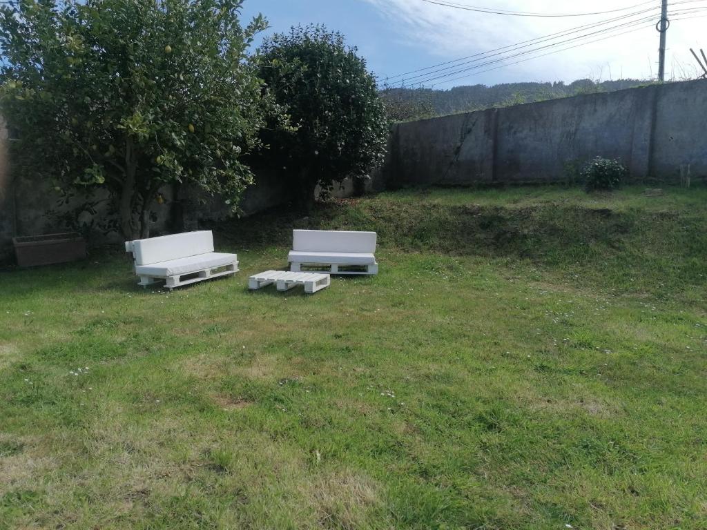 Vonkajšia záhrada v ubytovaní Casa O Vicedo