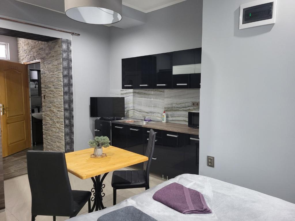 Privát Szálláshelyek - Double Room With Private Bathroom