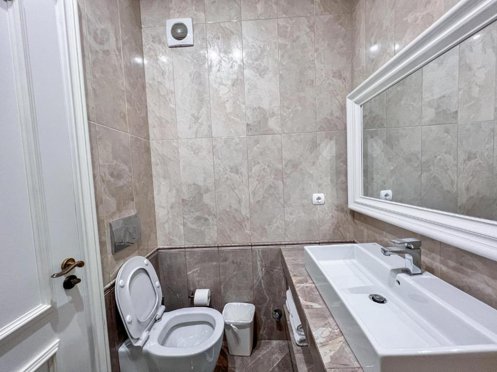 Koupelna v ubytování Porto Eda Hotel