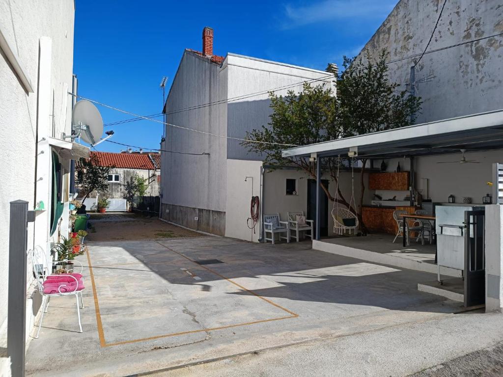 Budova, kde se apartmán nachází