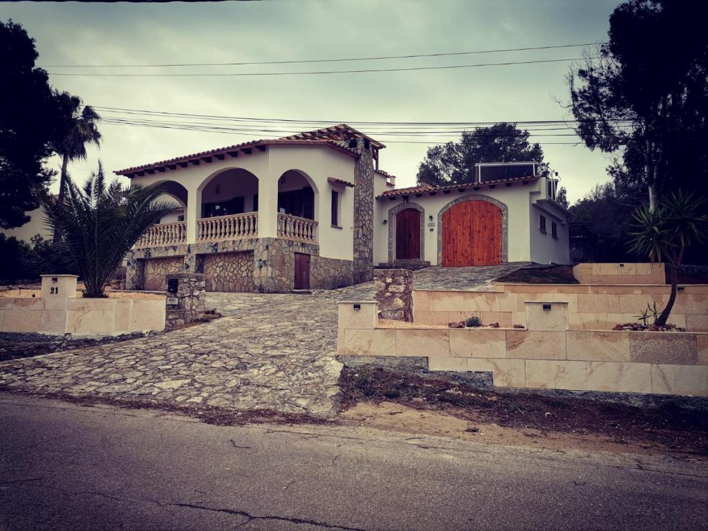 Zdjęcie z galerii obiektu Villa LUNA w mieście Cala Murada