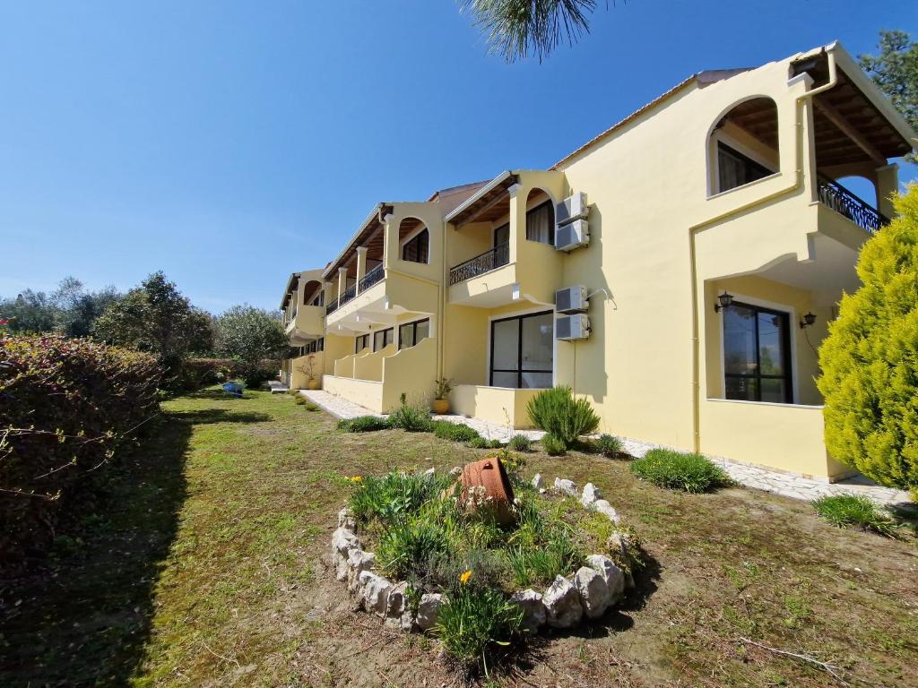 The building in which Az apartmant is located