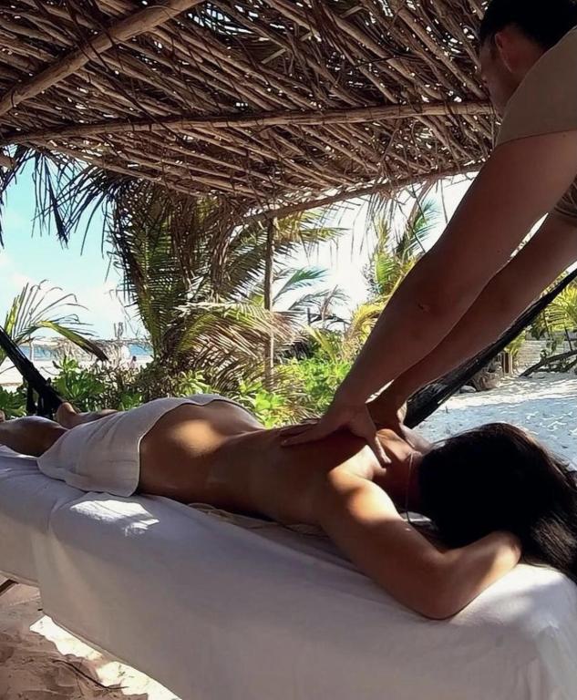 Гости Playa Esperanza Tulum
