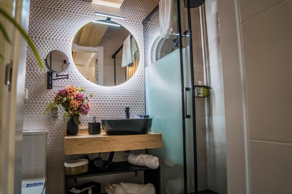 Kúpeľňa v ubytovaní Apartamentos Turísticos El Altozano