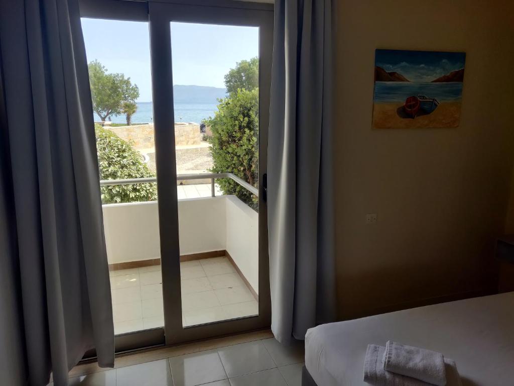 Viglia Beach Apartments - 10