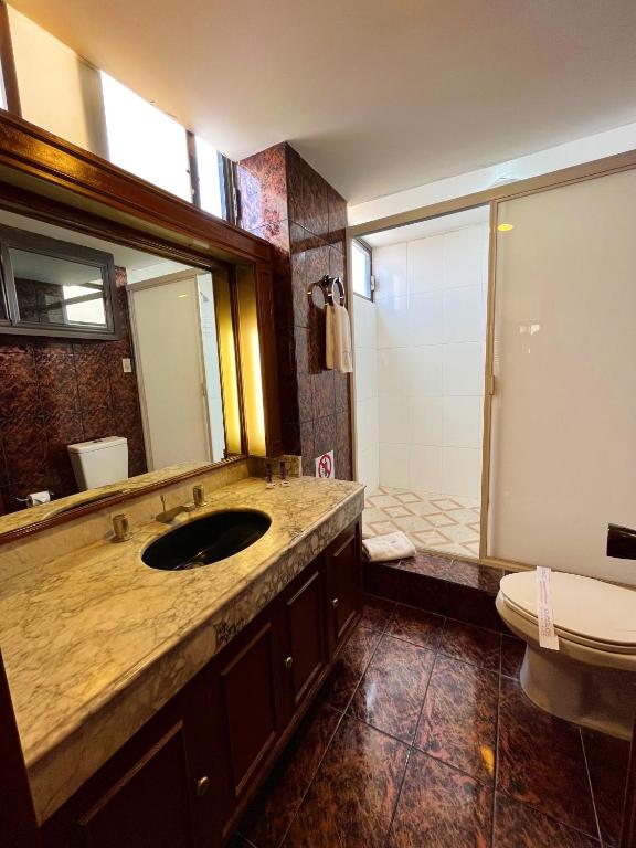 Puebla Inn Express - Suite With City View