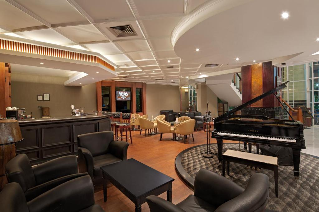 Posezení v ubytování Hotel Dafam Semarang