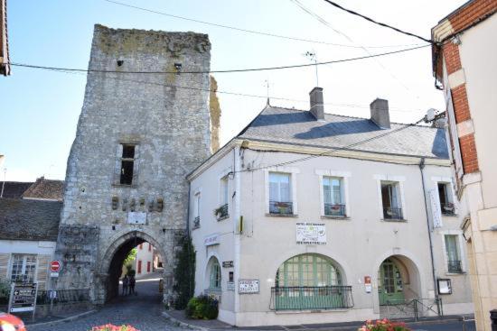 Fotografie z fotogalerie ubytování Auberge de la Tour v destinaci Mennetou-sur-Cher