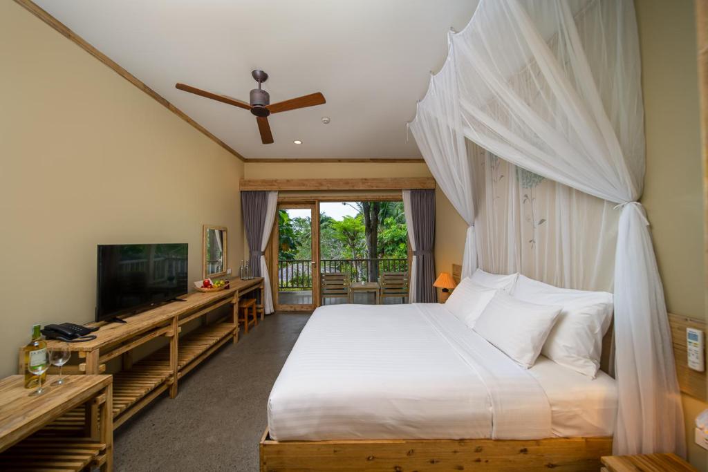 Bungalow Gia Đình Deluxe Có 2 Phòng Ngủ