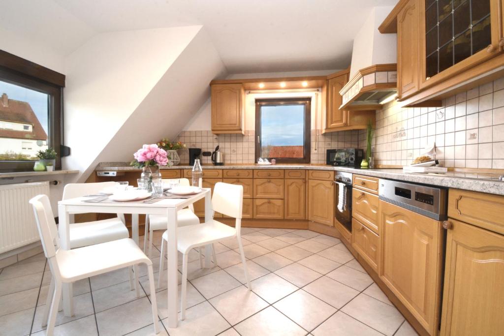 Kjøkken eller kjøkkenkrok på NUE09-FW Apartment in Lauf a.d. Pegnitz