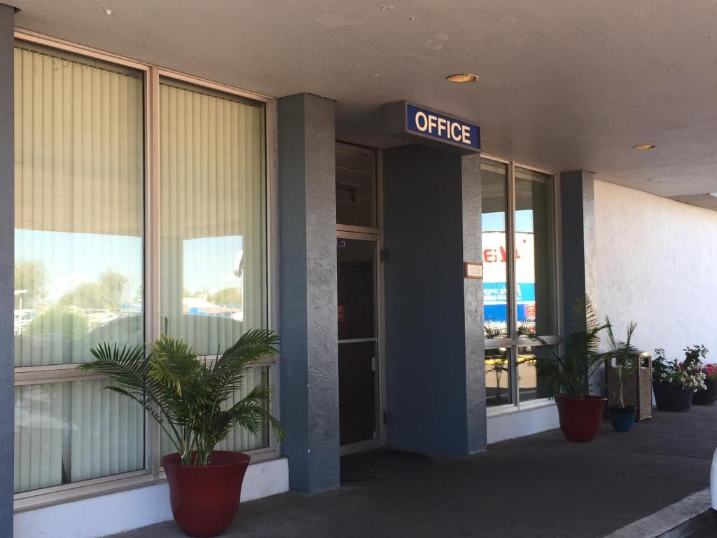 Exteriér nebo vchod ubytování EZ 8 Motel Airporter