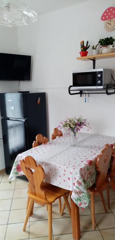 A kitchen or kitchenette at Al Portec