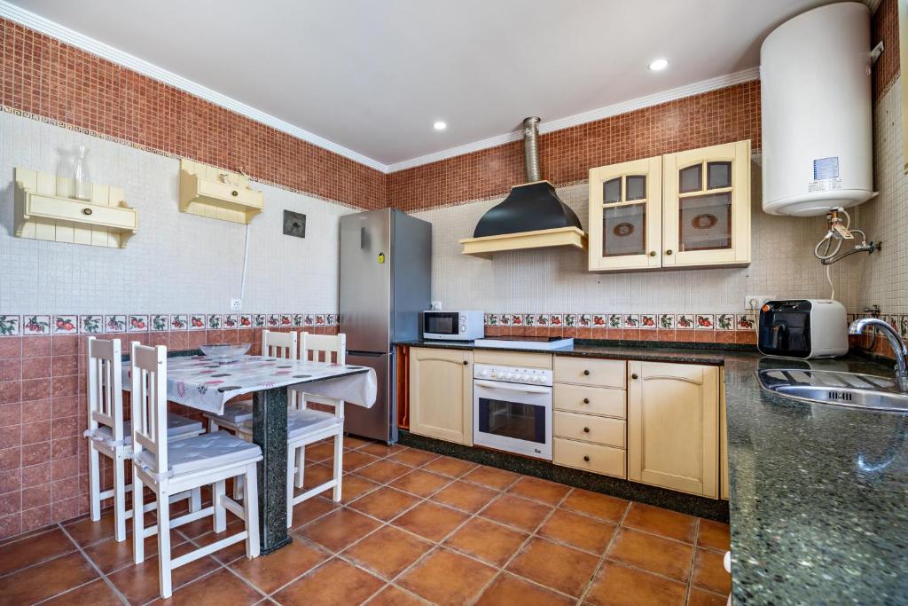 Kuchyň nebo kuchyňský kout v ubytování Villa Jero
