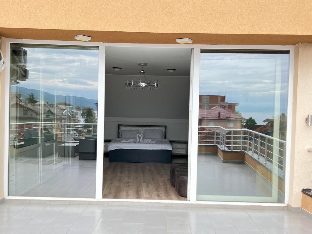 Vila Andrra - Apartment With Terrace