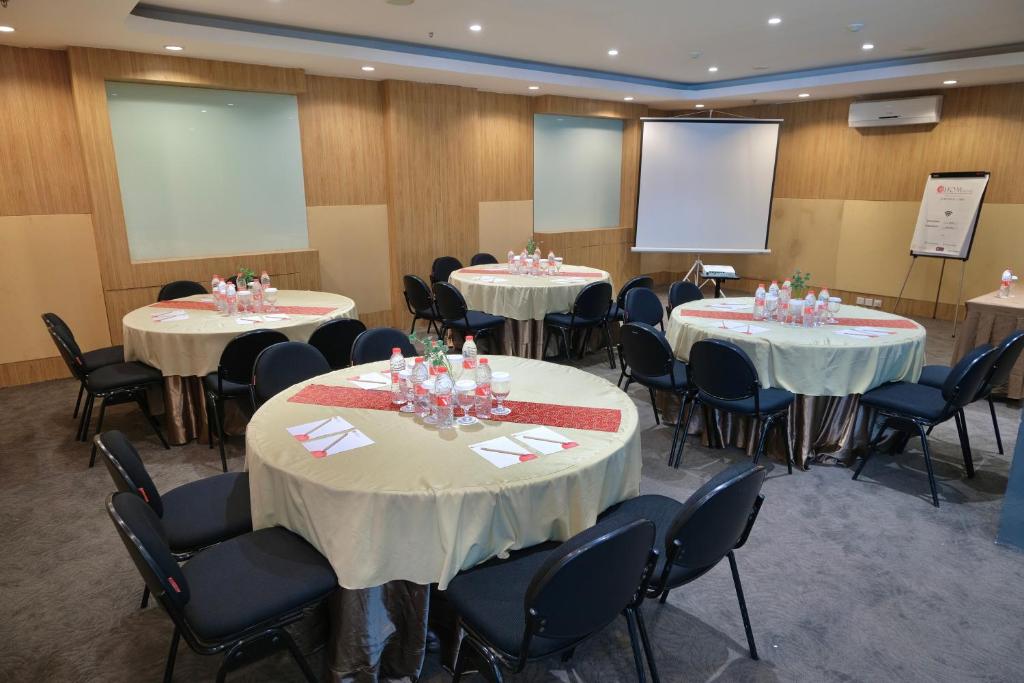 Konferenční prostory v ubytování @Hom Semarang Simpang Lima