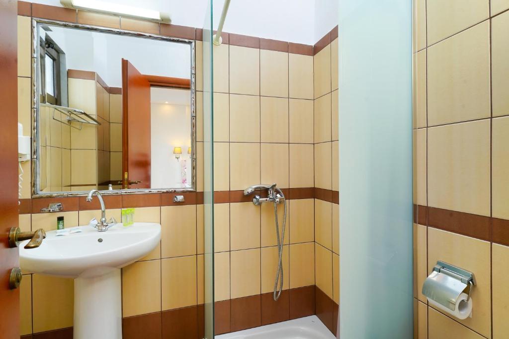 Kamelia & Semeli Hotel - 19