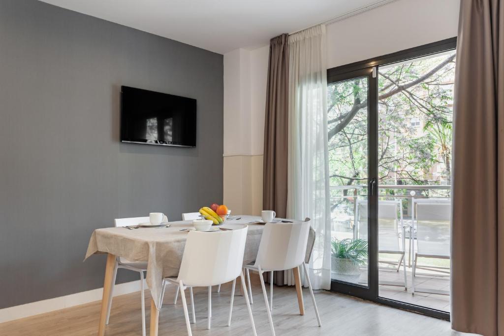 Apartments Sata Olimpic Village Area - 11