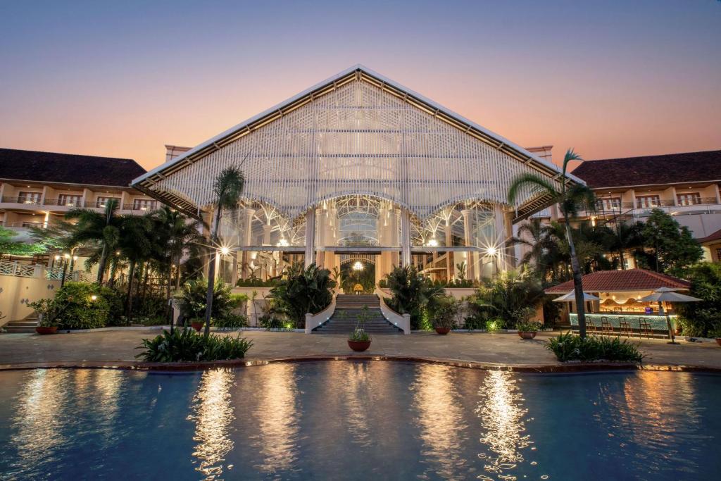 Bazén v ubytování Radisson Blu Resort, Goa nebo v jeho okolí