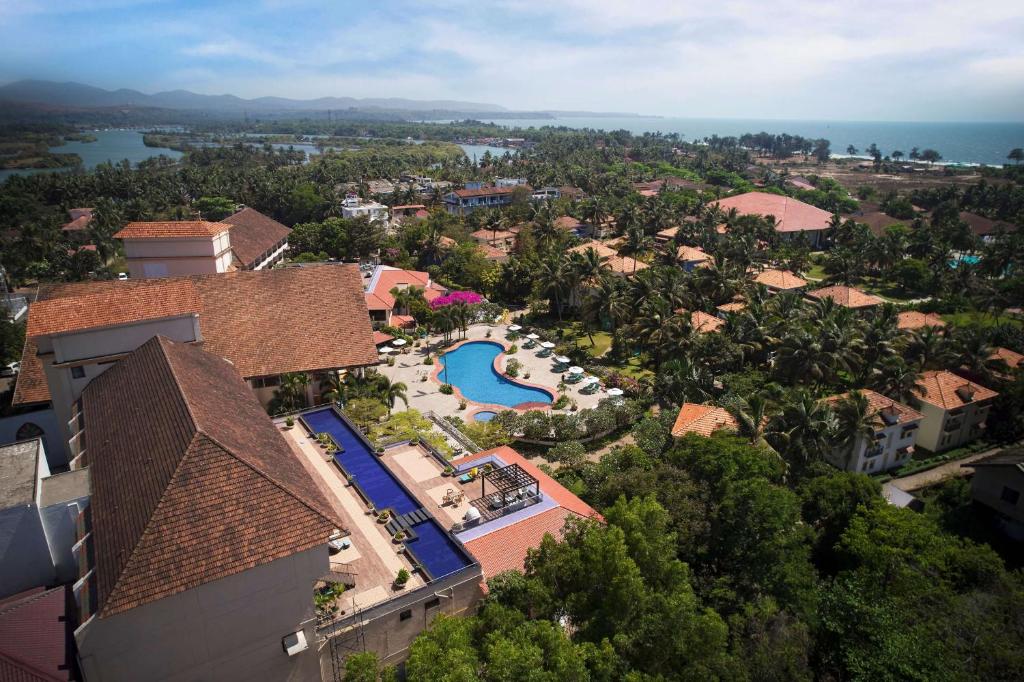 Bazén v ubytování Radisson Blu Resort, Goa nebo v jeho okolí