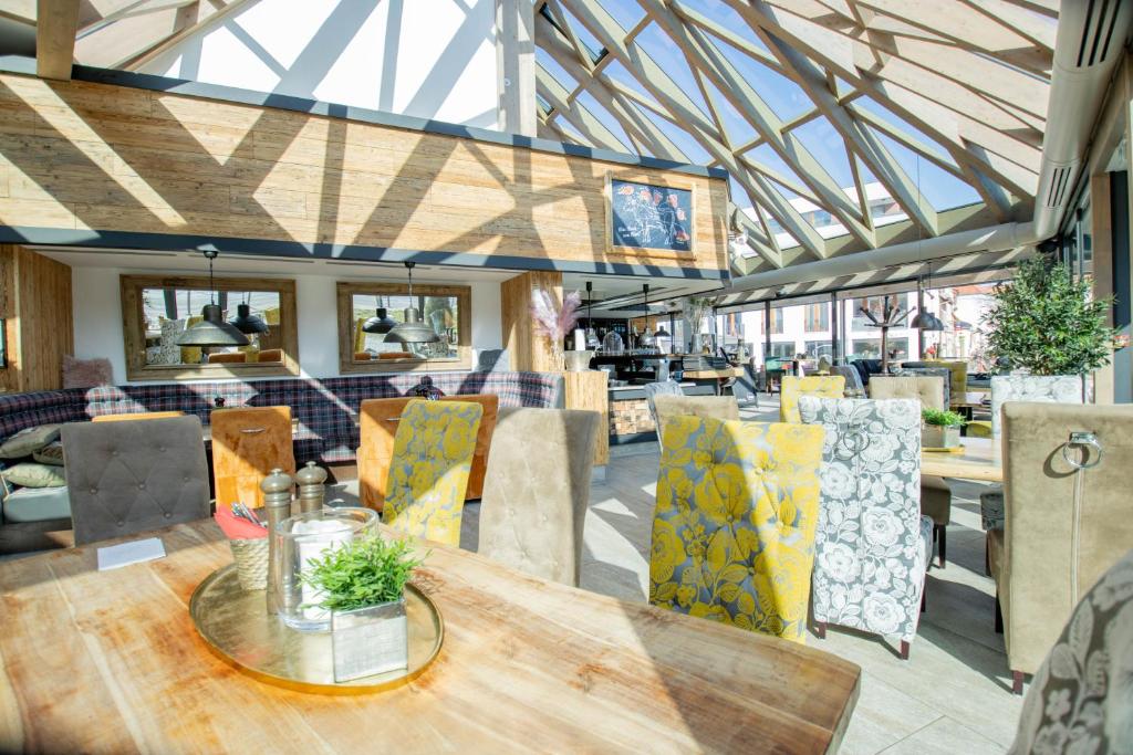 Posezení v ubytování Hotel Tanne Ilmenau