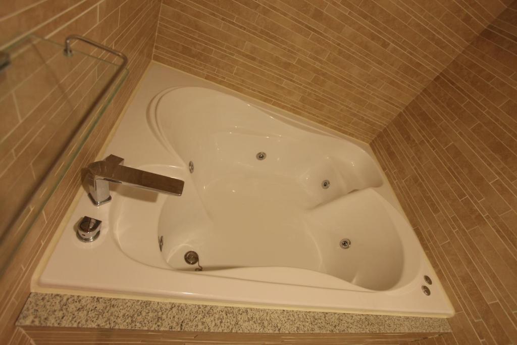 Koupelna v ubytování Yuwon Hotel