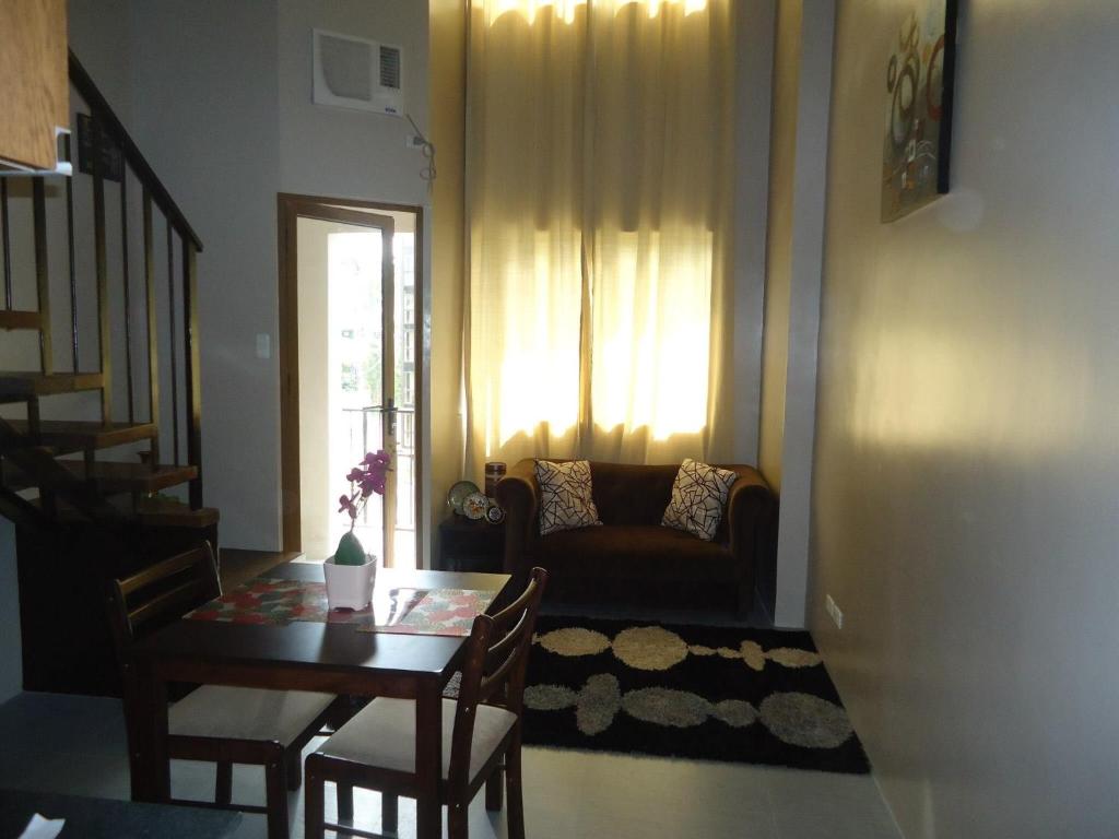Mondavi II Condo Unit 306 - Housity
