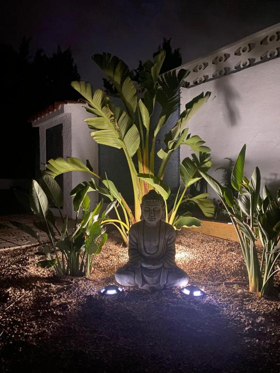 Fotografie z fotogalerie ubytování Villa con piscina, soleada, tranquila y céntrica v destinaci Calpe