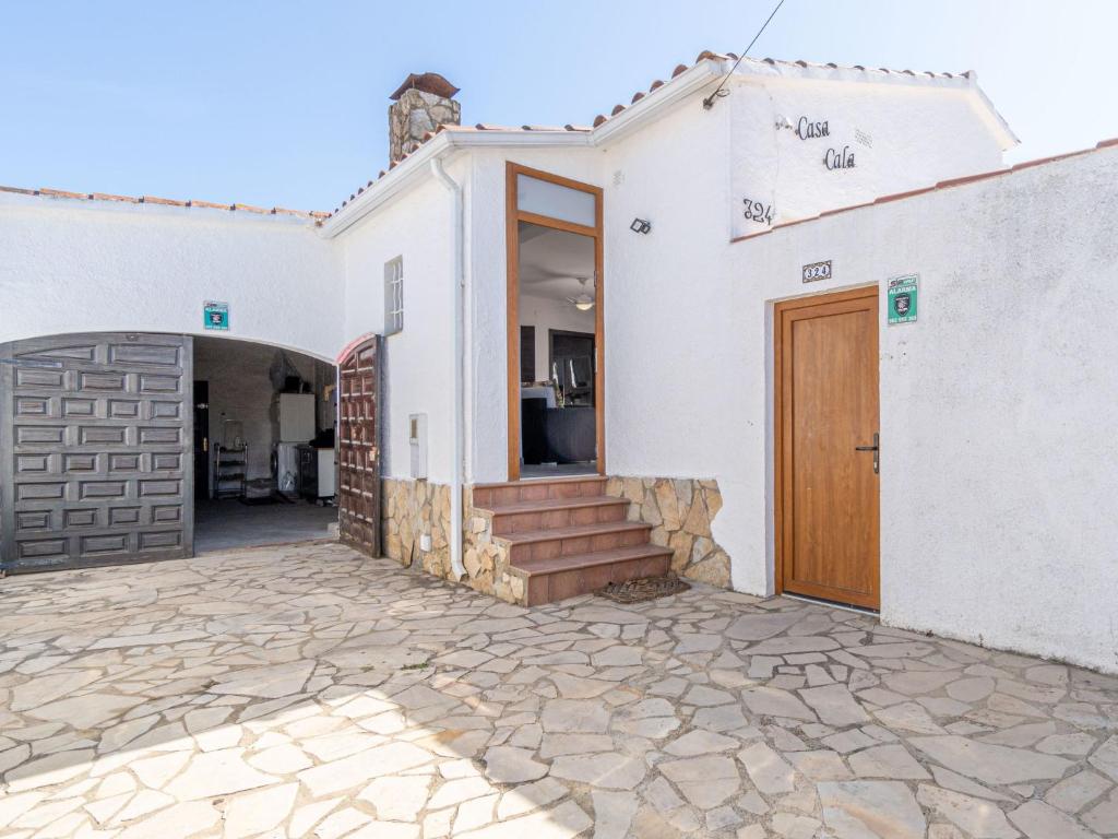 Fotografia z galérie ubytovania Holiday Home Cala by Interhome v destinácii Empuriabrava