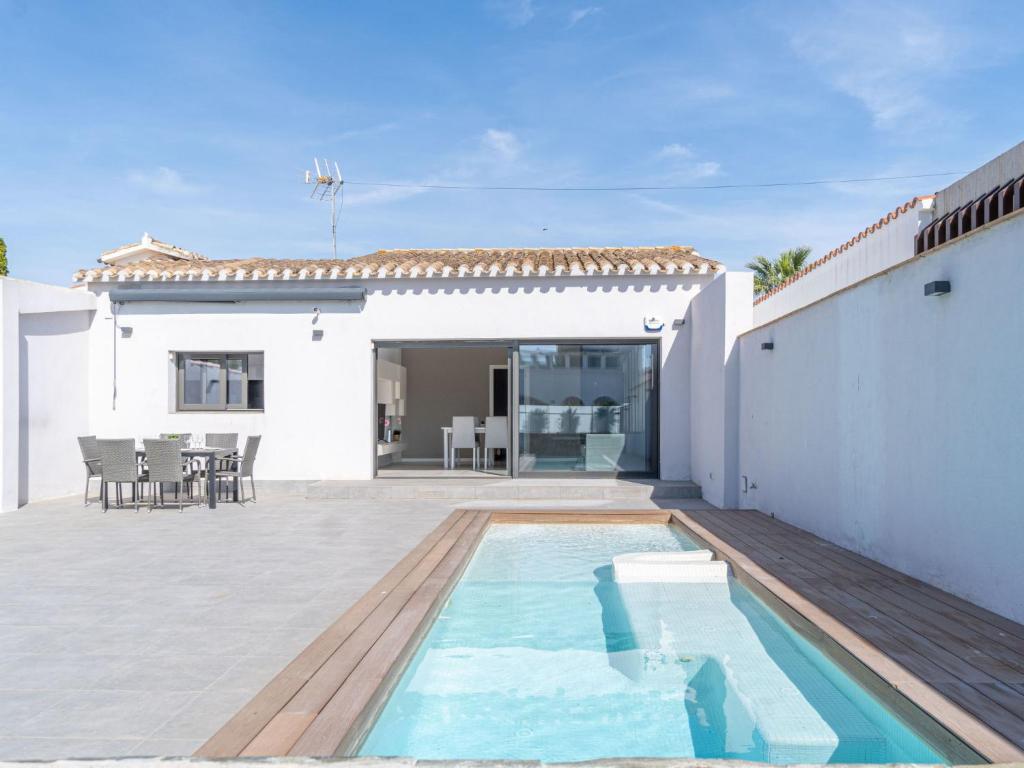 Holiday Home Medes by Interhome