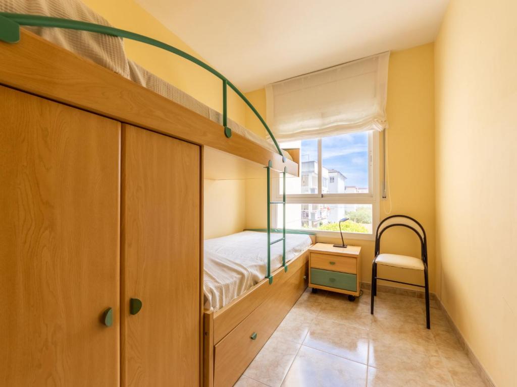 Posteľ alebo postele v izbe v ubytovaní Apartment Girona by Interhome