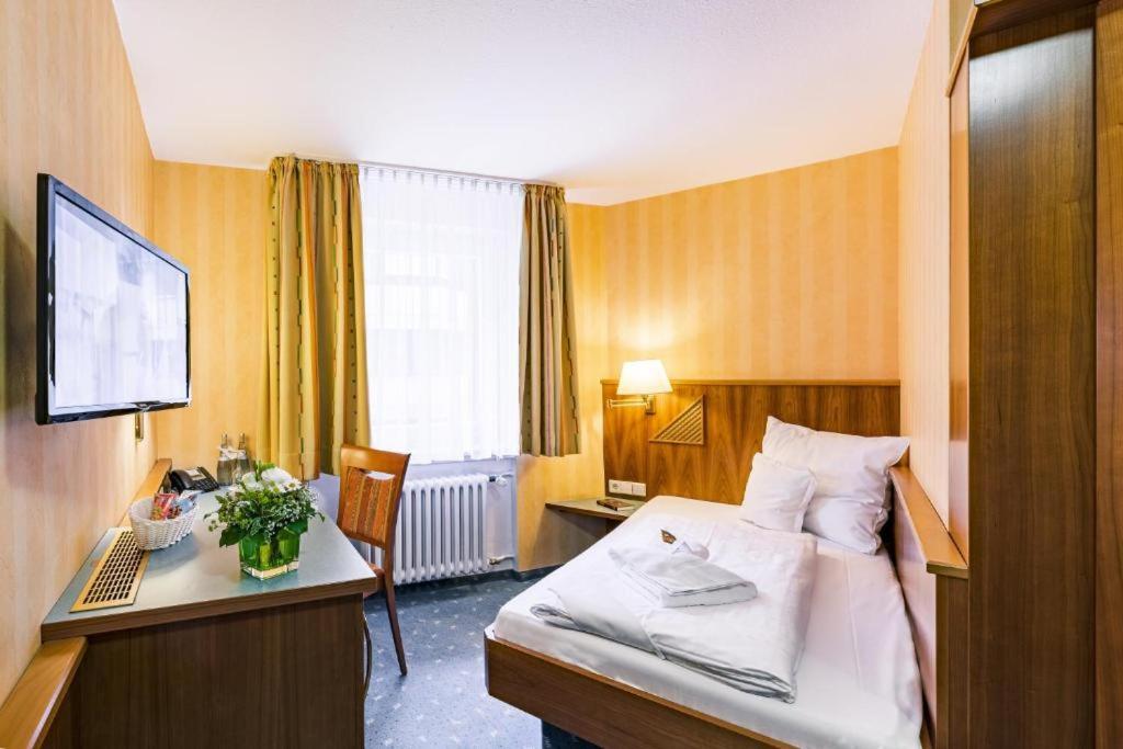 Hotel Wartburg - Resim 12