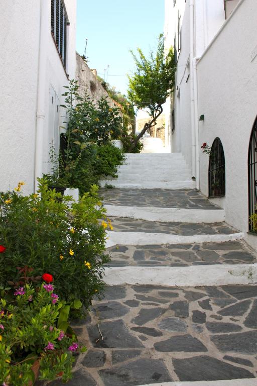 Fotografie z fotogalerie ubytování Hotel Ubaldo v destinaci Cadaqués