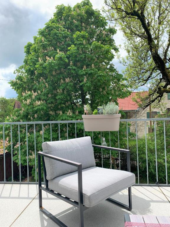 Fe Wo Brunnen 120 qm ruhige Lage viel Natur komfortabel