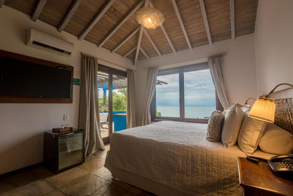 La Pedrera Small Hotel & Spa - 