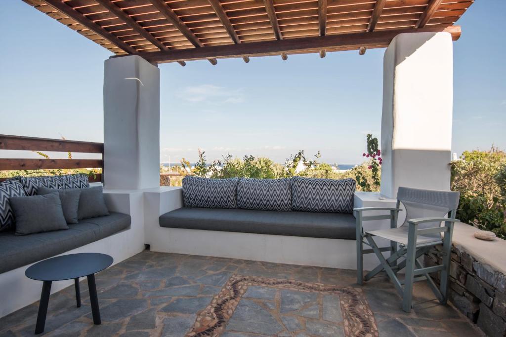 Posedenie v ubytovaní Seaview Villa Euterpe