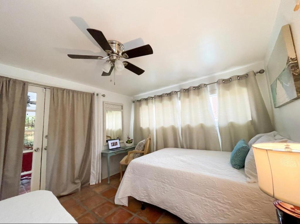 Spanish Style Bungalow w/ Heated Pool, West Palm Beach (aktualisierte
