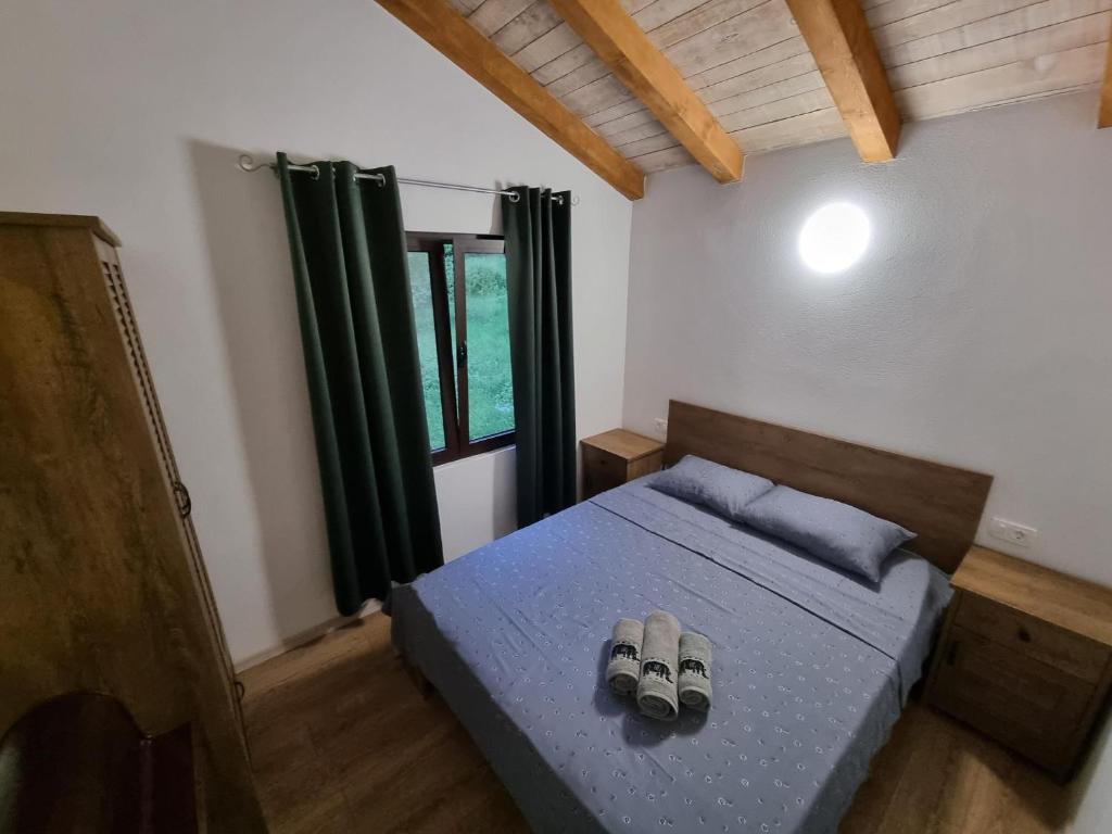 Postel nebo postele na pokoji v ubytování Holiday Home Cattaro