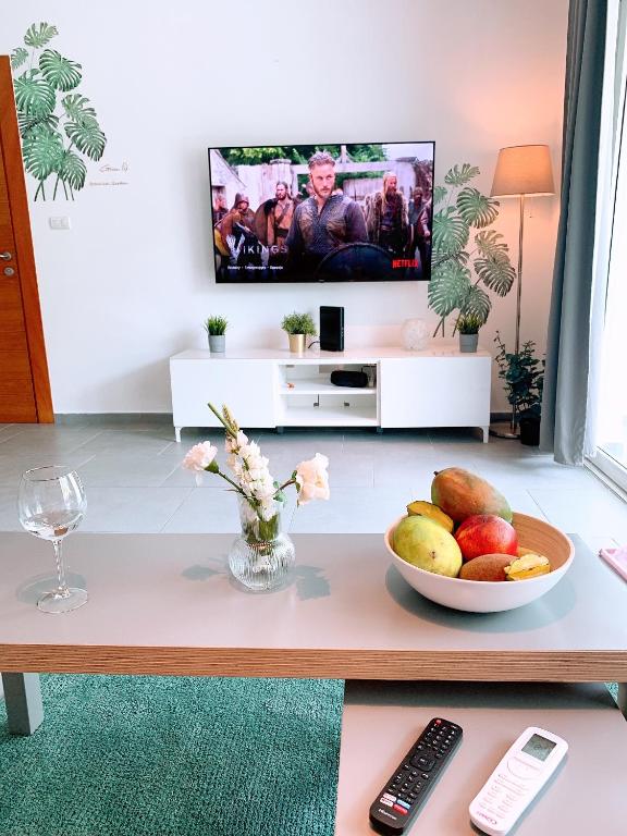 TV a/nebo společenská místnost v ubytování Apartment in Estrella, Dominicus-Bayahibe