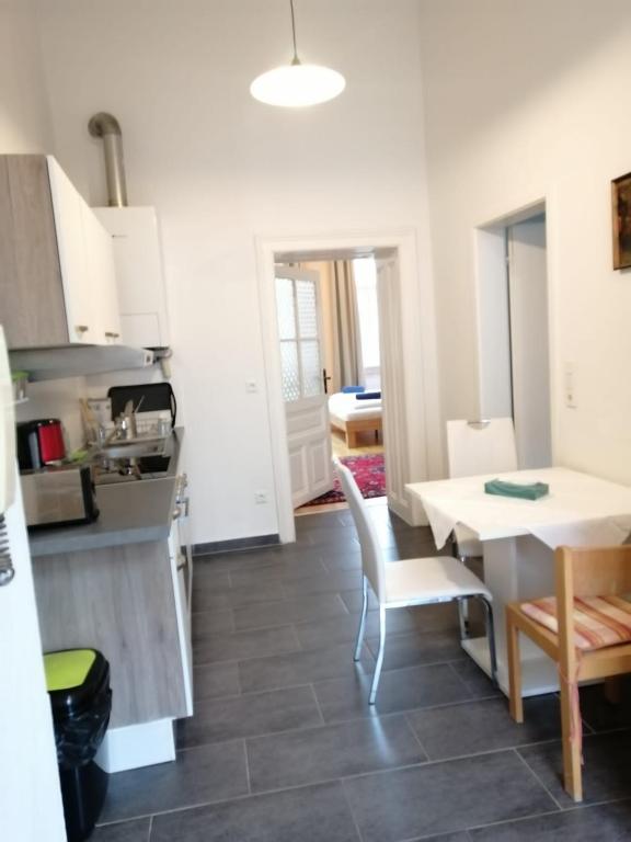 Kuchyň nebo kuchyňský kout v ubytování Vienna Comfort Apartments - Borschkegasse 12