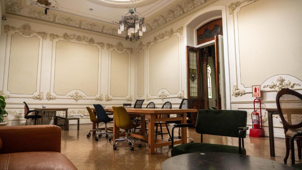 Viajero Lima - Barranco Hostel的休息区
