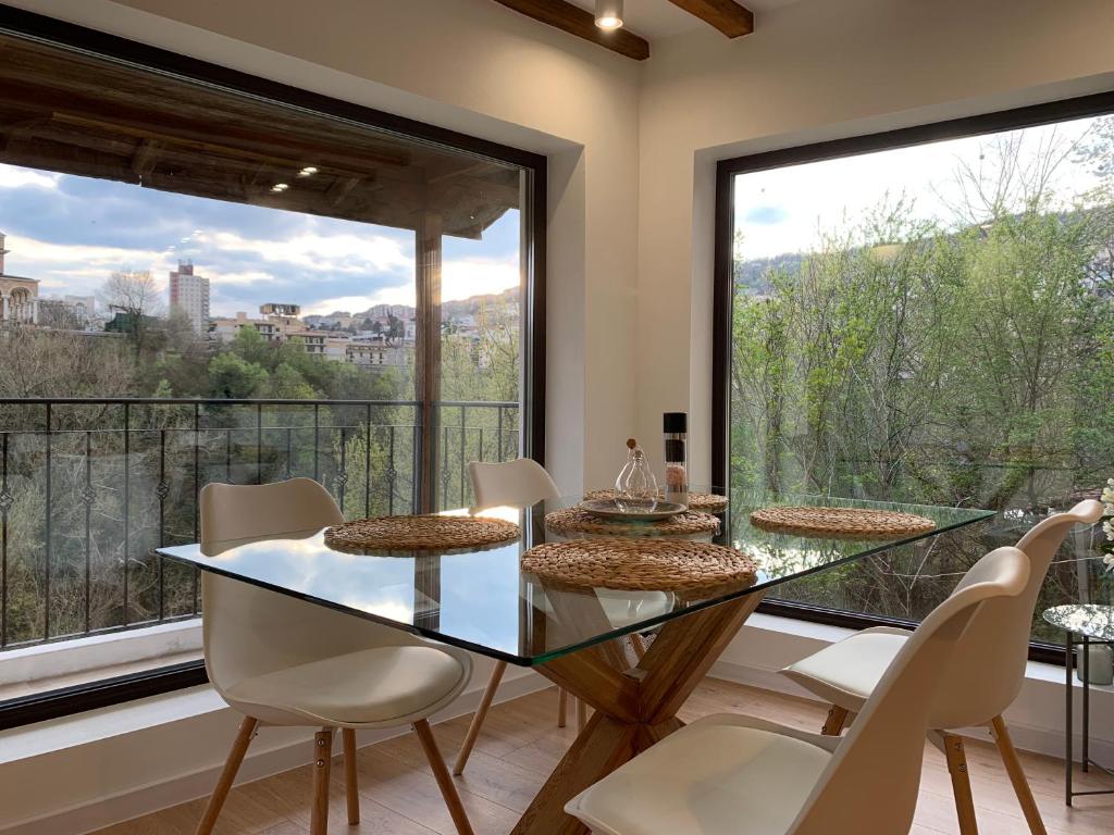 Nespecifikovaný výhled na hory nebo výhled na hory při pohledu z apartmánu
