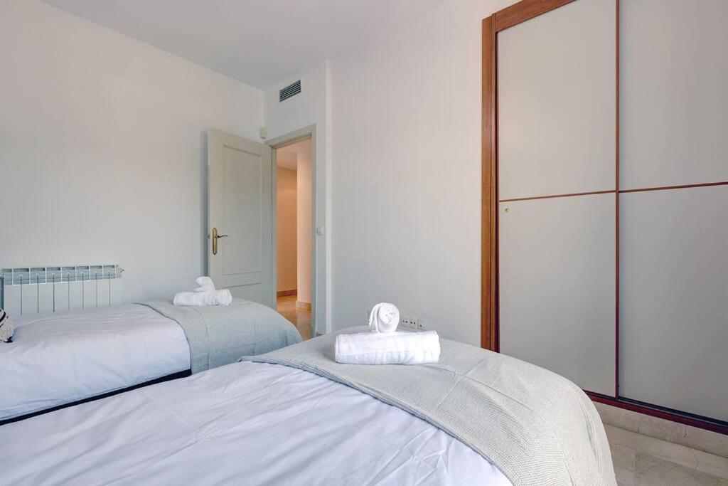 Posteľ alebo postele v izbe v ubytovaní Stunning Duplex 5 minutes from Puerto Banús