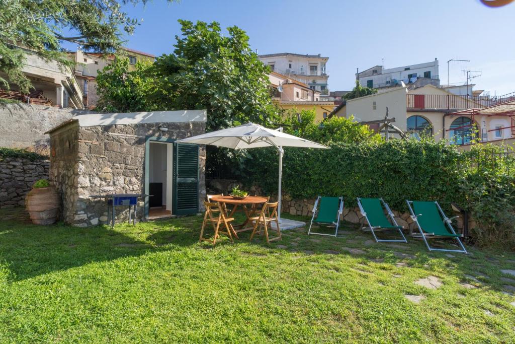 Vonkajšia záhrada v ubytovaní Casa Ermelinda