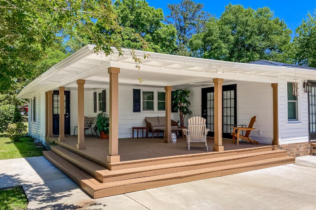 Little River Waterway Cottage Retreat, Little River (updated prices 2024)