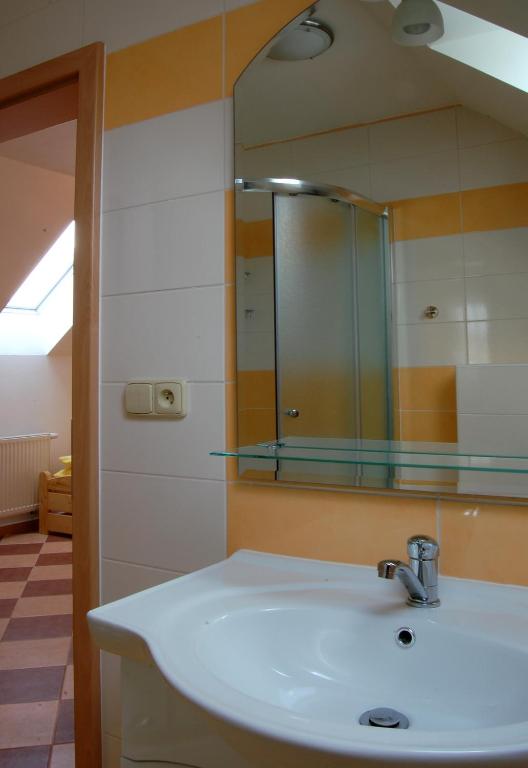 Pension Camp Prager - 12