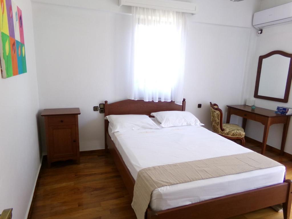 Fotografia z galérie ubytovania Kavouri beach house just 6 minutes walk to Kavouri beach v Aténach