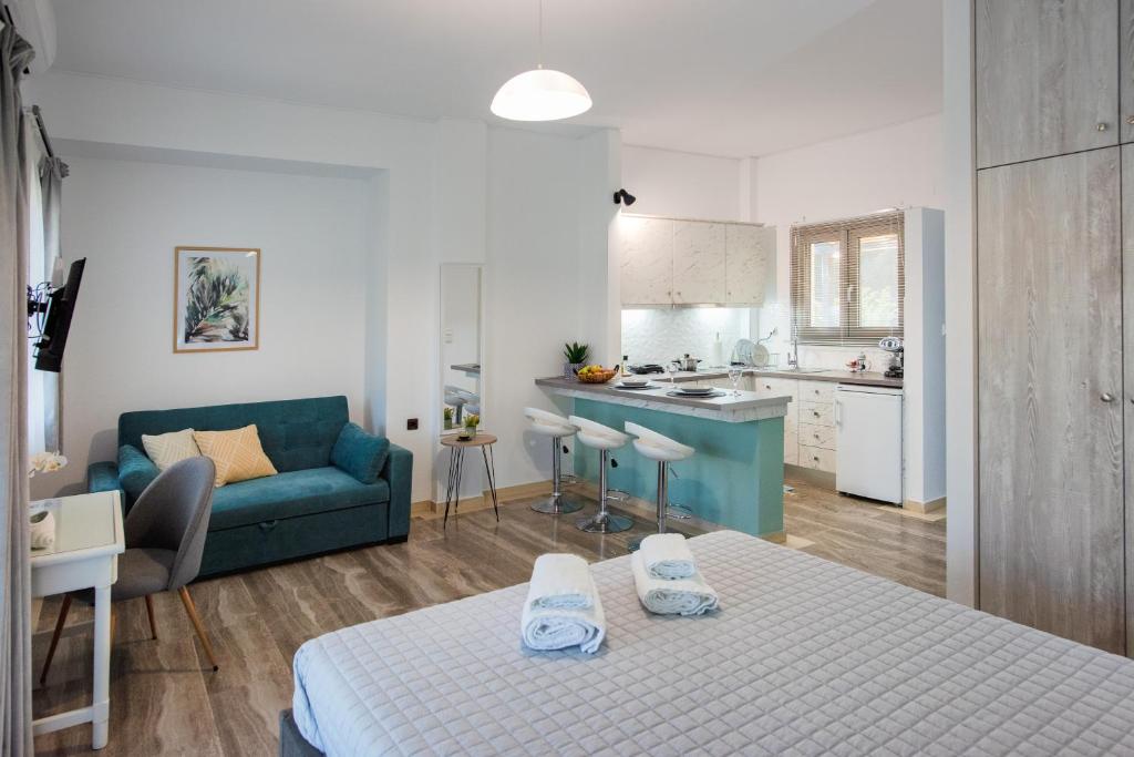 A kitchen or kitchenette at OUTParga Apartment 3