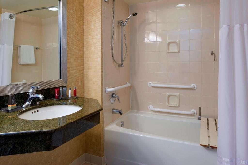 Milwaukee Marriott West - 国王室